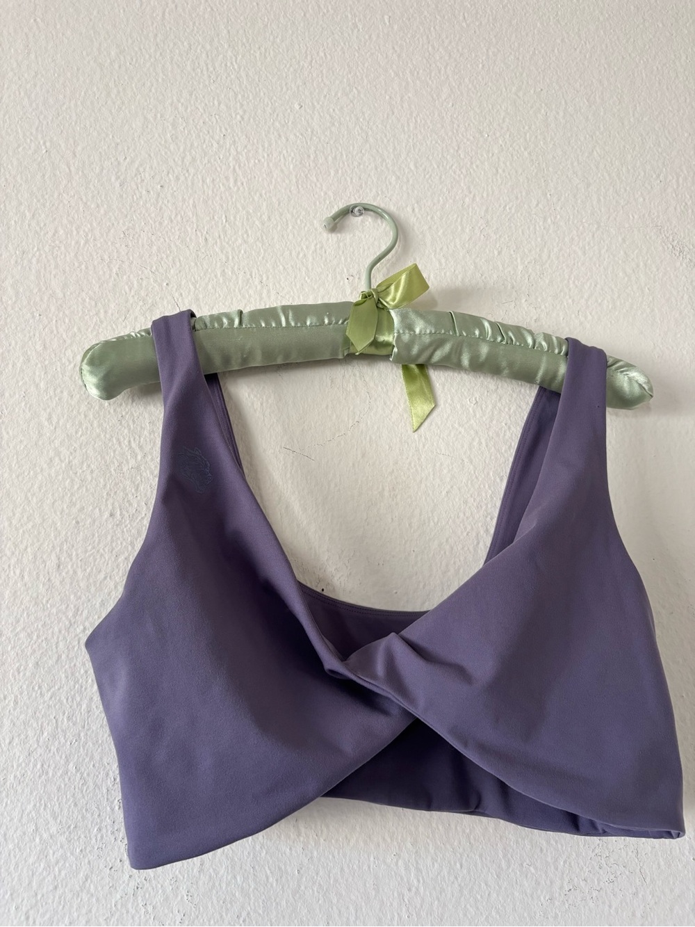 Darc Sport Wolves Forever purple Criss cross sports bra